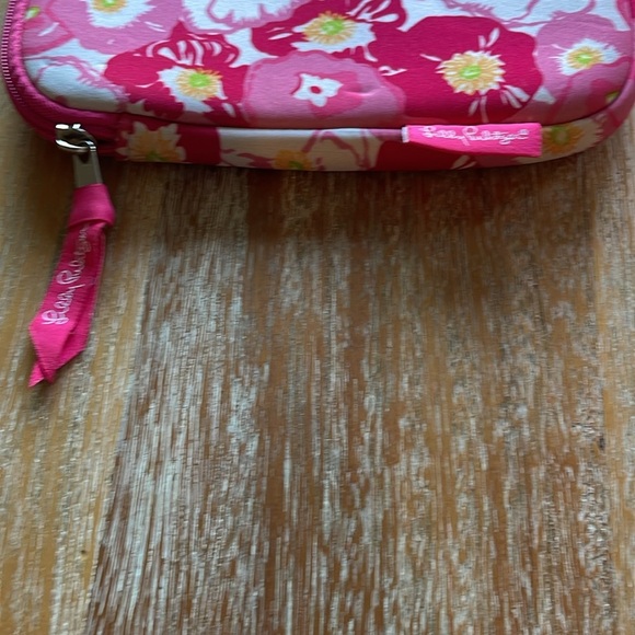 Lilly Pulitzer Soft IPad Case - Picture 2 of 3